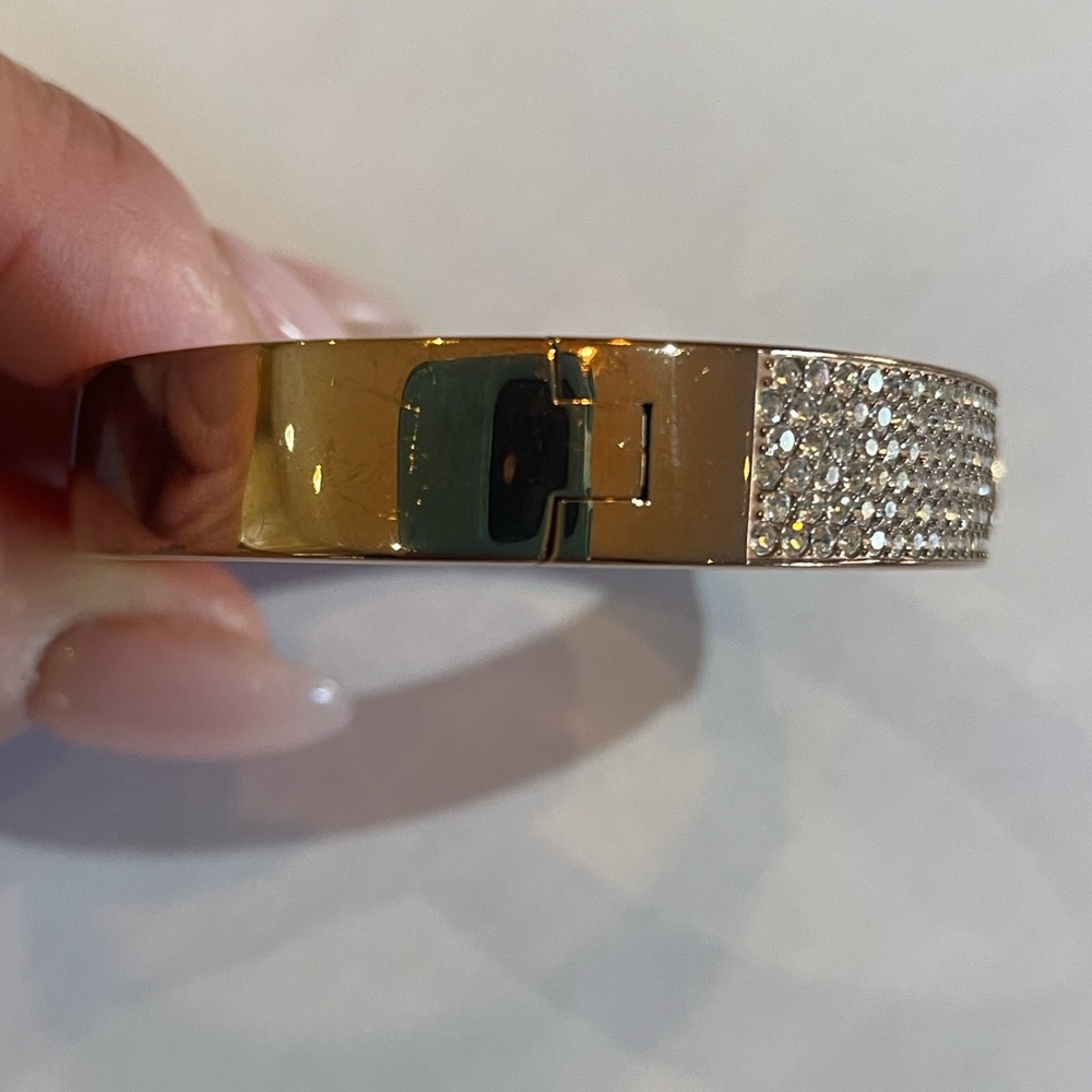 Women’s Michael Kors Pave Crystal & Rose Gold Cuff Bangle Bracelet - Picture 14 of 16